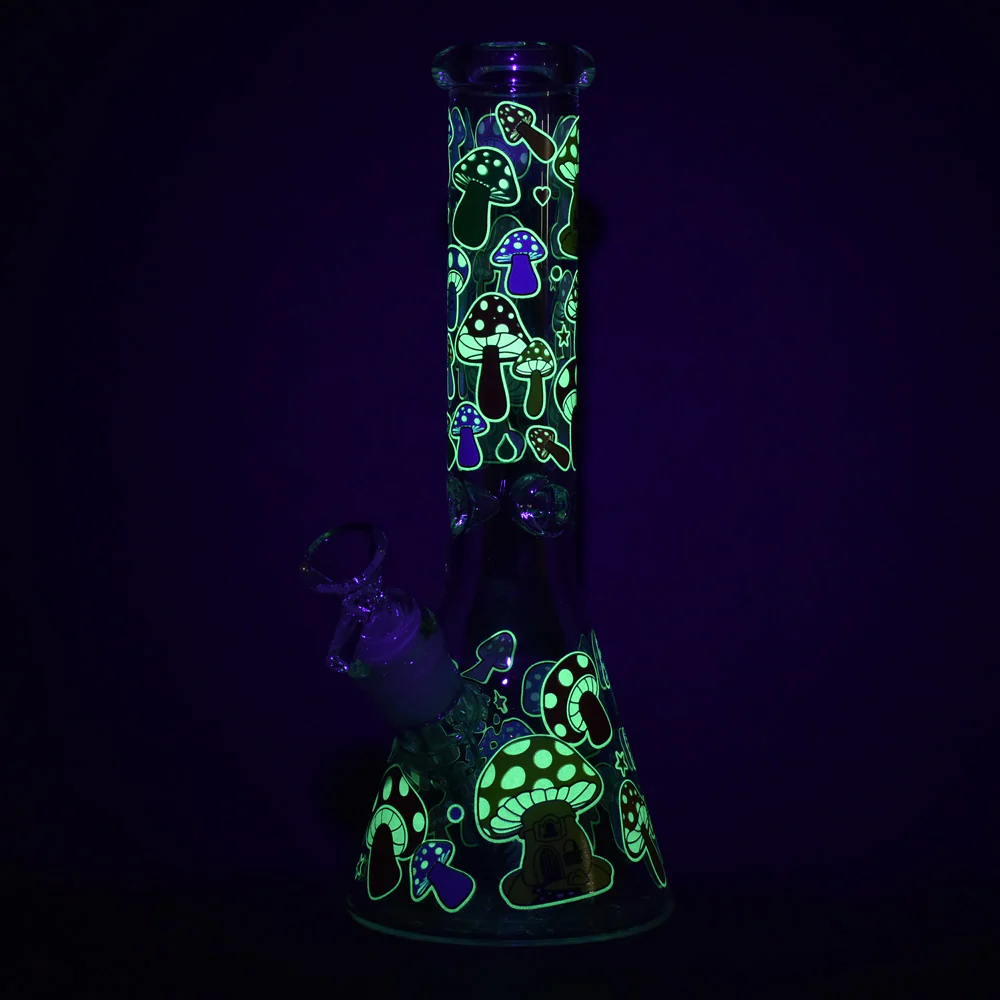Mushroom Afterglow Beaker Bong - Image 4