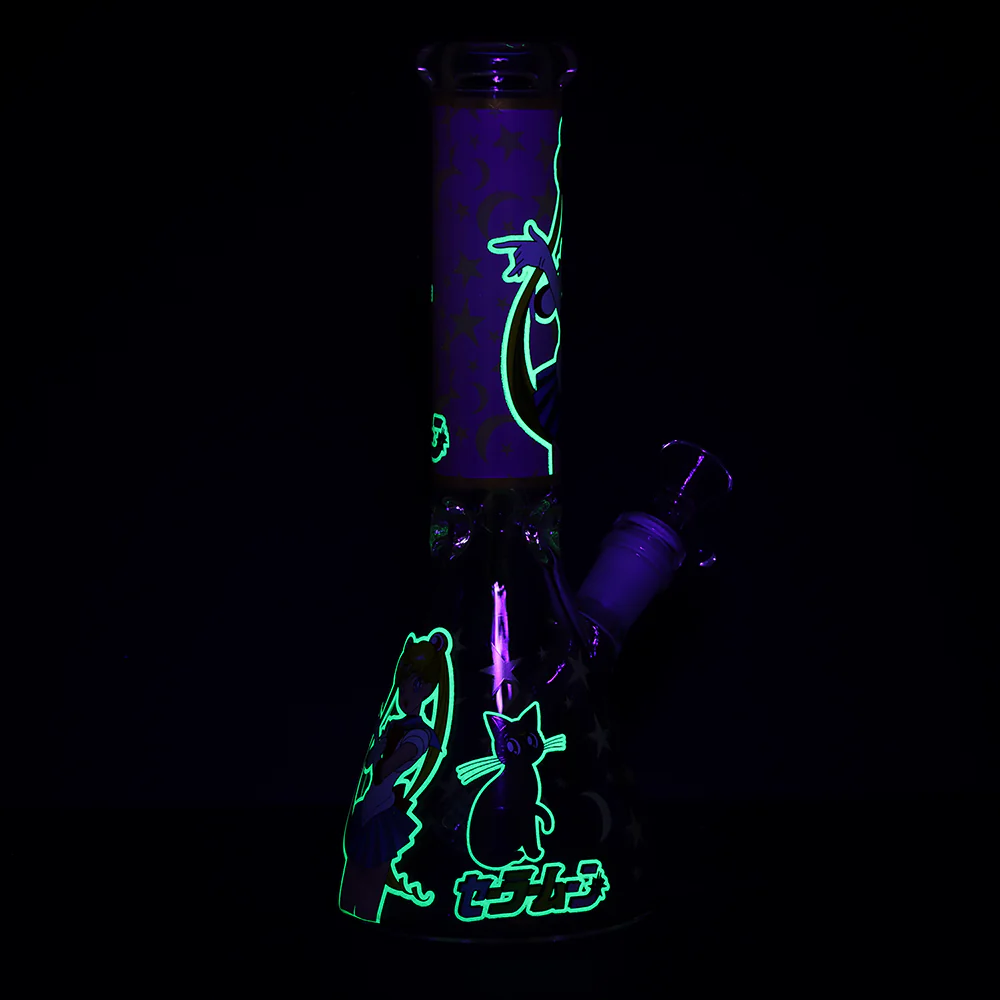 Stoner Moon Beaker Bong - Image 4